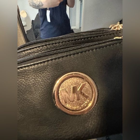 Michael Kors crossbody or clutch - Picture 3 of 4